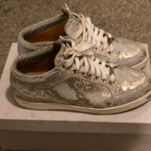 Women designer shoes